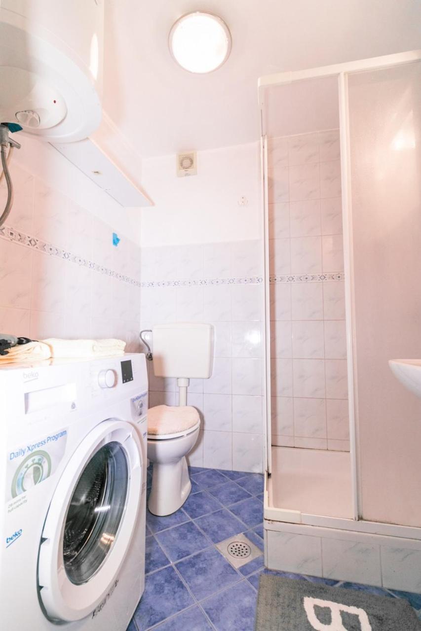 Fri Apartment Piran Luaran gambar