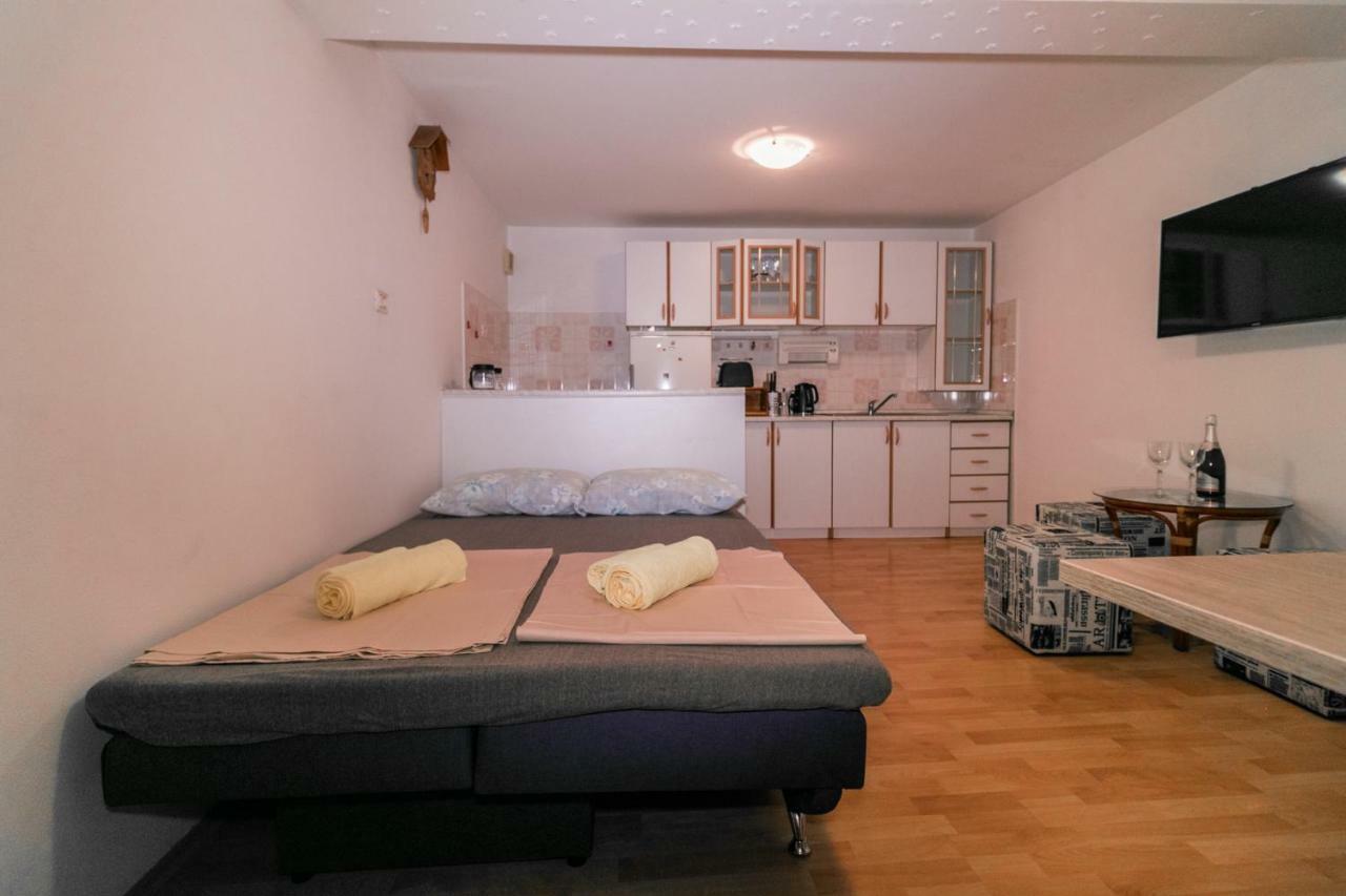 Fri Apartment Piran Luaran gambar